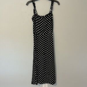 Velvet Torch Black and white polka dot midi sundress. Super cute, women’s size M